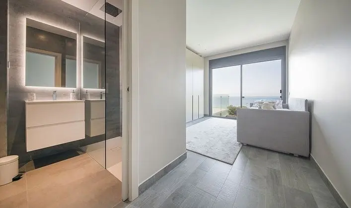 Villa, 4 Yatak Odası, Kişiye Özel Havuzlu