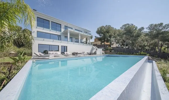 Villa, 4 Yatak Odası, Kişiye Özel Havuzlu