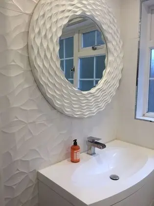 Ev