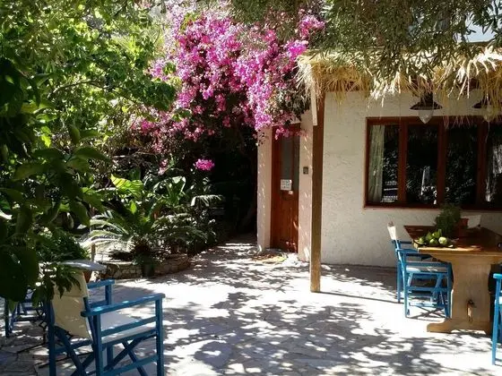 Kır Evi, 1 Büyük (Queen) Boy Yatak