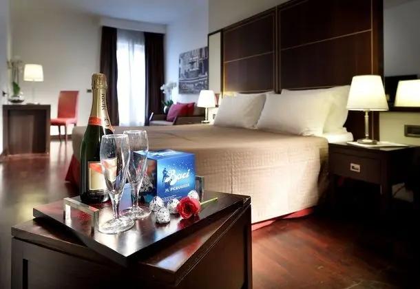 Superior Tek Büyük Yataklı Oda