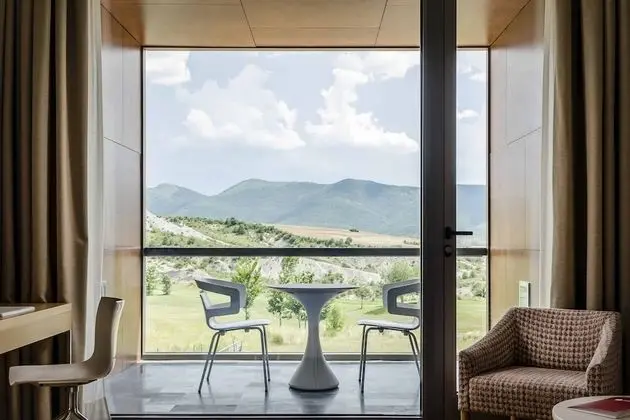 Tek Büyük veya İki Ayrı Yataklı Oda, Teras (2 PAX)