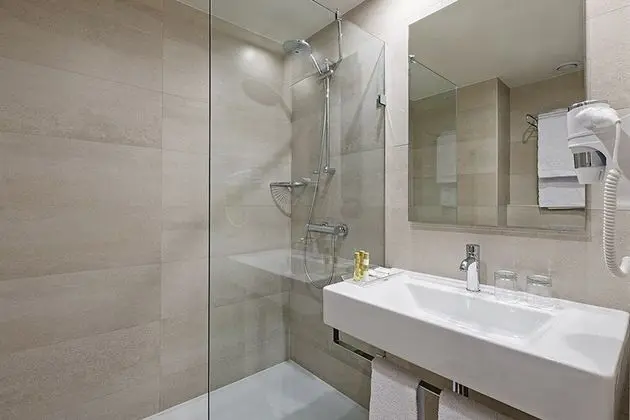 İki Ayrı Yataklı Oda