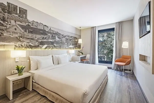 Tek Büyük Yataklı Oda