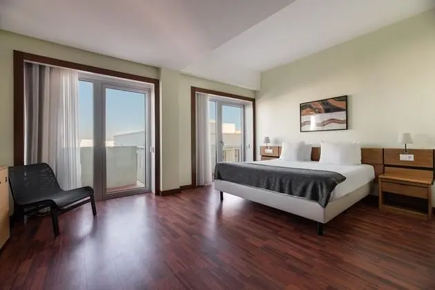 Deluxe Tek Büyük Yataklı Oda, Deniz Manzaralı