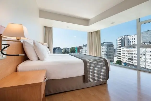Tek Büyük Yataklı Oda, Şehir Manzaralı