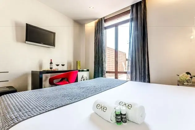 Büyük Yataklı Tek Kişilik Oda, 1 Tek Kişilik Yatak