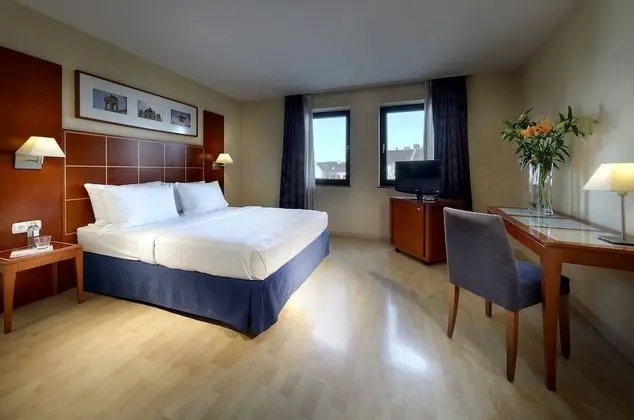 Standard Tek Büyük veya İki Ayrı Yataklı Oda