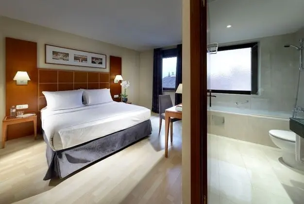 Standard Tek Büyük veya İki Ayrı Yataklı Oda