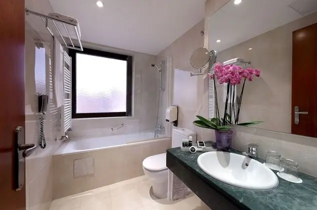 Standard Tek Büyük veya İki Ayrı Yataklı Oda