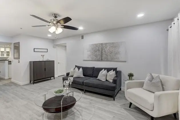 Ev (2 Bedrooms)