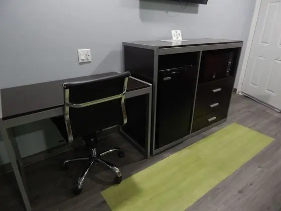 Standard Oda, 1 En Büyük (King) Boy Yatak, Sigara İçilebilir