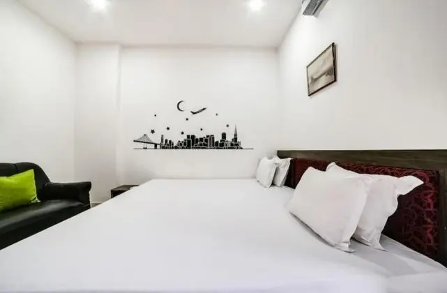 Deluxe Tek Büyük Yataklı Oda
