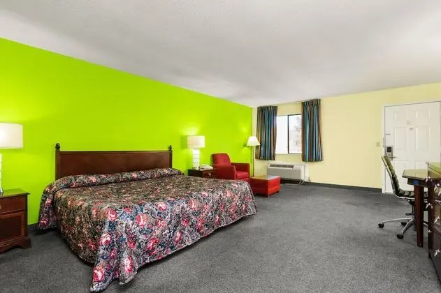 Comfort Oda, 1 En Büyük (King) Boy Yatak, Sigara İçilebilir