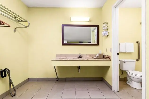 Comfort Oda, 1 En Büyük (King) Boy Yatak, Sigara İçilebilir