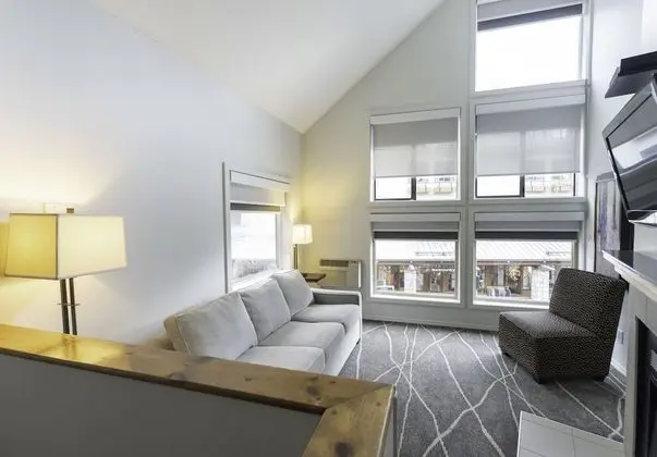 Çatı Katı (Loft), 1 Büyük (Queen) Boy Yatak
