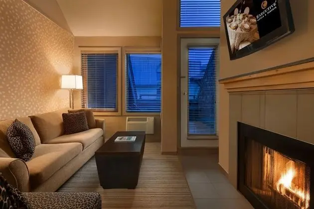 Çatı Katı (Loft), 1 Büyük (Queen) Boy Yatak