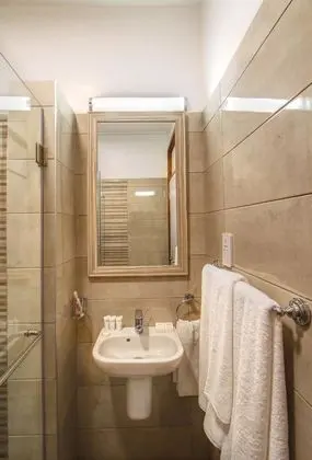 Standard Apart Daire, 2 Yatak Odası, Sigara İçilmez, Mutfak (Living Room)