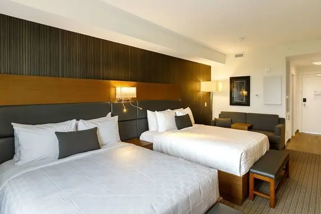 Standard Oda, 2 Büyük (Queen) Boy Yatak, Sigara İçilmez, Küçük Mutfak (non-Pet friendly)