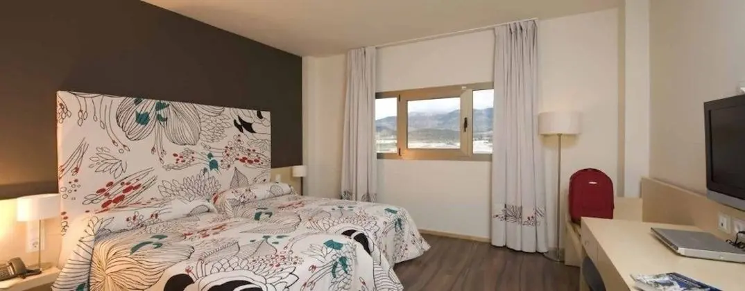 Family Oda, Bağlantılı Odalar ( 2 Adults + 2 Children)