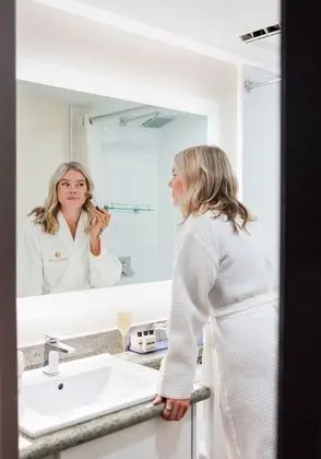 Deluxe Tek Büyük Yataklı Oda, 2 Çift Kişilik Yatak