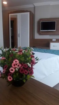 Standard Tek Büyük veya İki Ayrı Yataklı Oda, Şehir Manzaralı