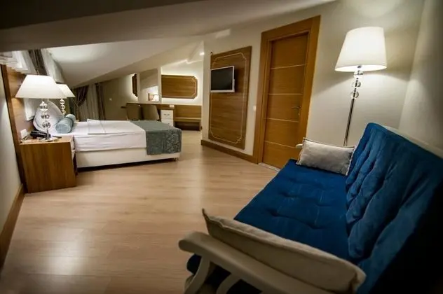 Aile Odası, Şehir Manzaralı