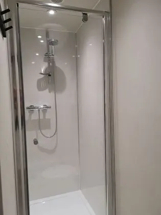 Comfort Tek Büyük Yataklı Oda, Banyolu/Duşlu (Room 2)