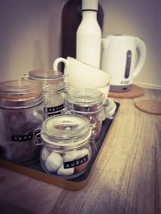 Deluxe Tek Büyük veya İki Ayrı Yataklı Oda, Banyolu/Duşlu (Room 1 )