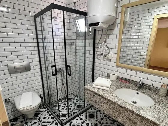 Deluxe Aile Suiti, Deniz Manzaralı, Fransız Balkonlu