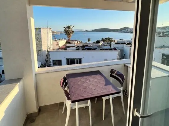 Deluxe Oda Üst Kat, Deniz Manzaralı, Balkonlu