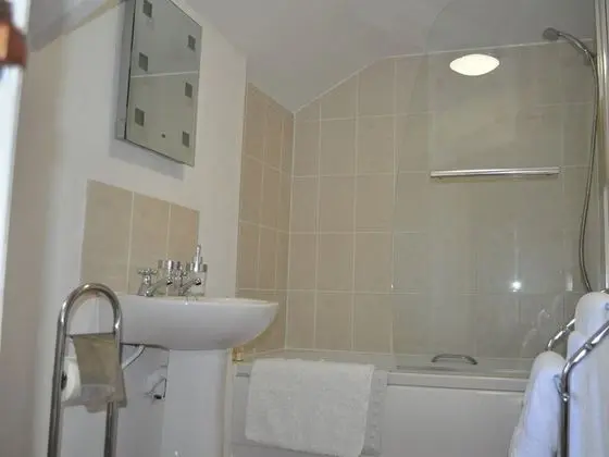Standard İki Ayrı Yataklı Oda, Banyolu/Duşlu