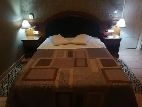 Tek Büyük Yataklı Oda
