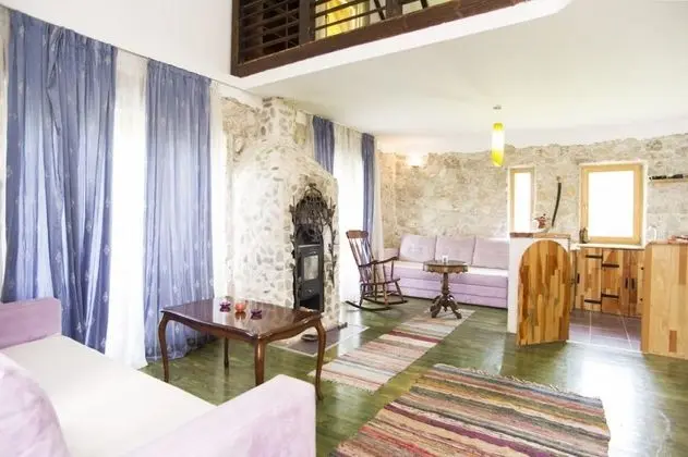 Panoramic Villa, Nehir Manzaralı, Havuz Kenarı