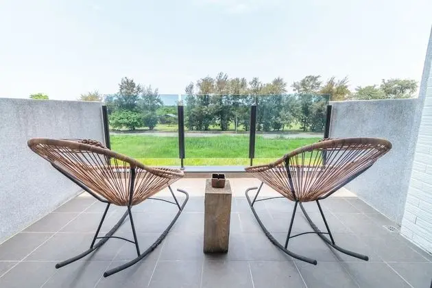 Deluxe Tek Büyük Yataklı Oda, Balkon, Park Manzaralı