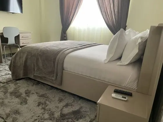 Basic Oda, 1 Tek Kişilik XL Yatak