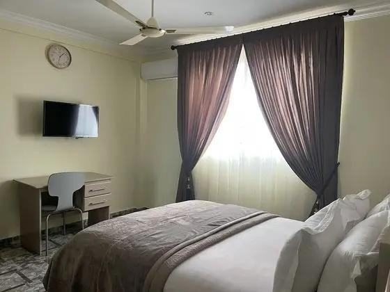 Basic Oda, 1 Tek Kişilik XL Yatak
