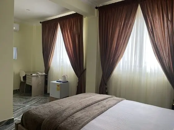 Basic Oda, 1 Tek Kişilik XL Yatak