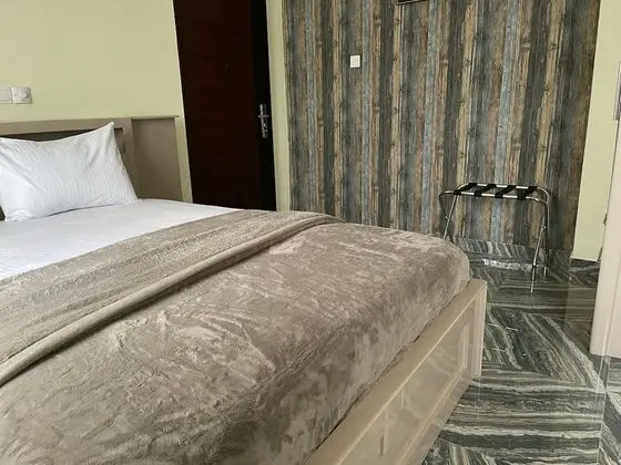Basic Oda, 1 Tek Kişilik XL Yatak