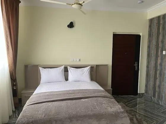 Basic Oda, 1 Tek Kişilik XL Yatak