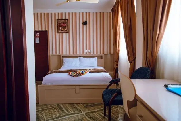 Basic Oda, 1 Tek Kişilik XL Yatak