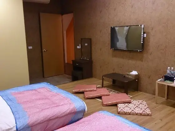 Gallery Dört Kişilik Oda, 2 Çift Kişilik Yatak