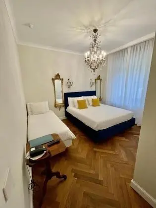 Üç Kişilik Oda, Bahçe Manzaralı