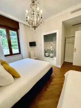 Üç Kişilik Oda, Bahçe Manzaralı