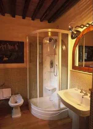 Comfort Tek Büyük Yataklı Oda (Ginestra)