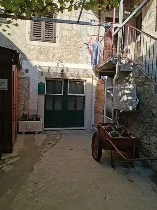 Apart Daire, 2 Yatak Odası, Sigara İçilebilir, Buzdolabı