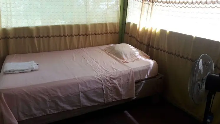 Basic Triple Room, Non-Smoking