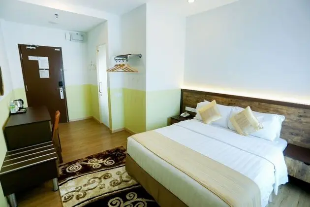 Super Deluxe Room, City View