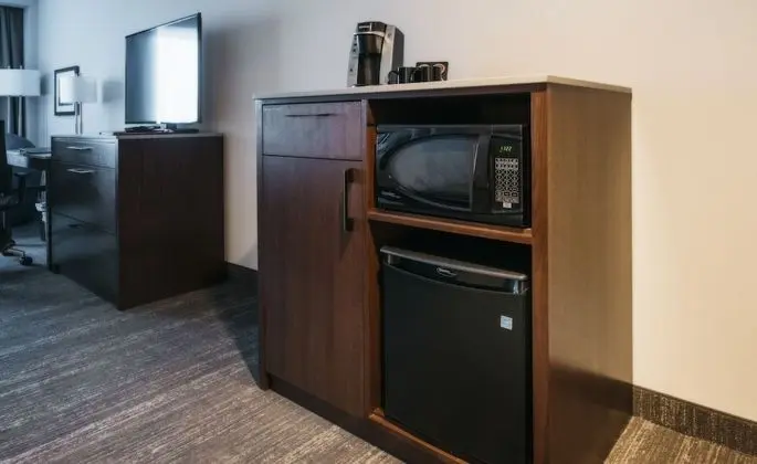 Deluxe Oda, 1 En Büyük (King) Boy Yatak