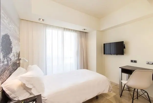 Standard Tek Kişilik Oda, Balkon (Small)